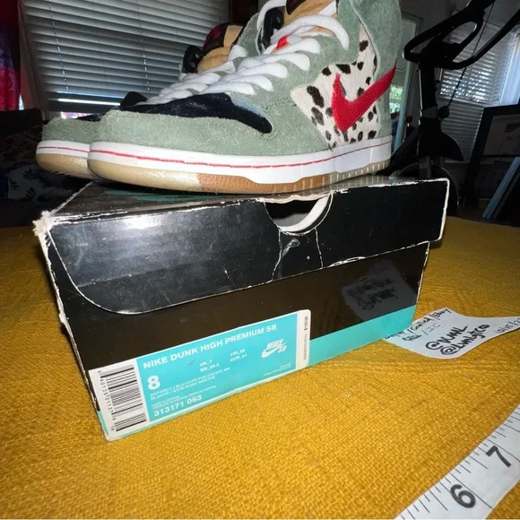 Nike SB Dunk High Premium 420 Dog Walker BQ6827 300 Size US 8.5 no box